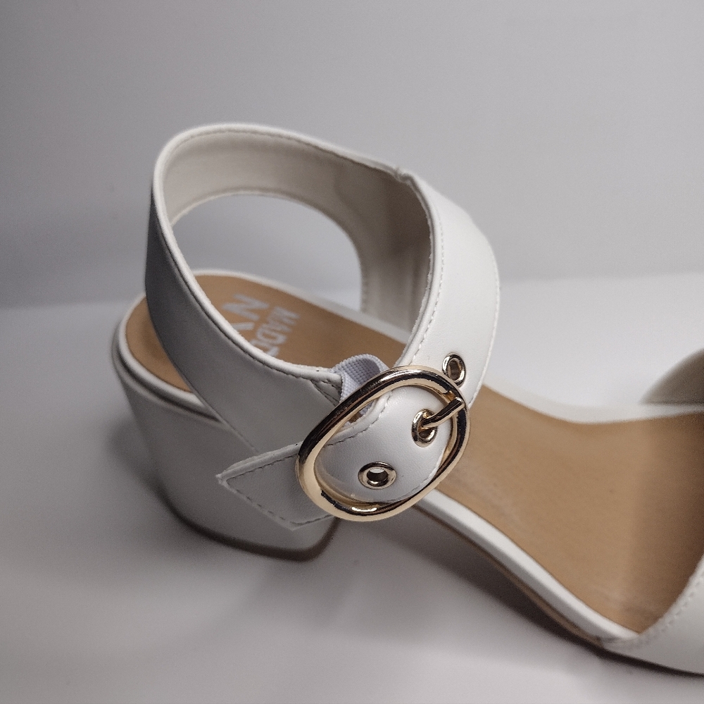 MADDEN NYC White Cream Open Toe Buckle Ankle Strap Heel Sandal Shoes - Picture 6 of 6